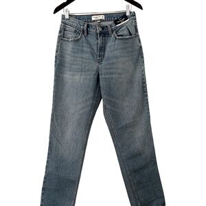 Abercrombie&Fitch mid rise Jean NWT